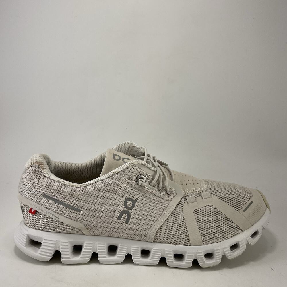 On Cloud 5 Womens Size 8.5 Pearl/White Slip On Running Walking Shoes CloudTec